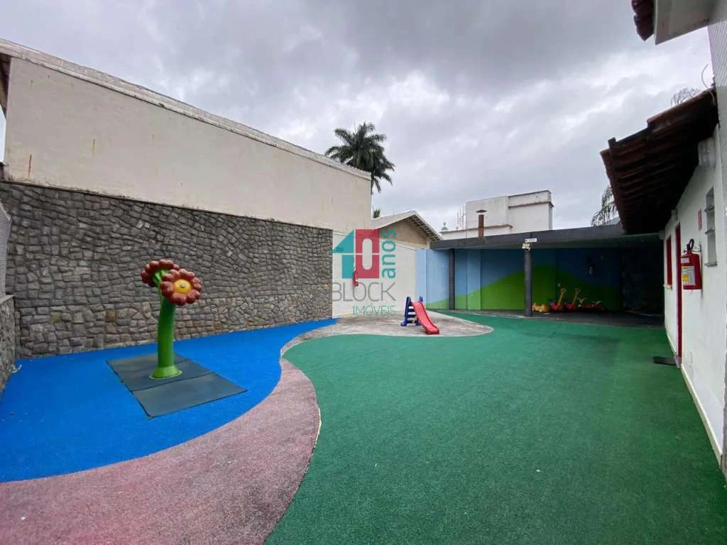 Casa duplex com 4 suítes e 6 banheiros, 450 m² — photo 14