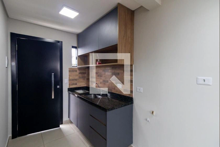 One-bedroom apartment with a home office — photo 2