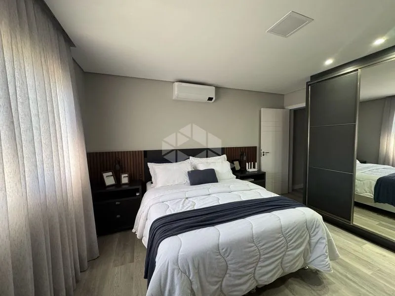 Furnished house with 4 en-suite bedrooms and private garden — photo 20