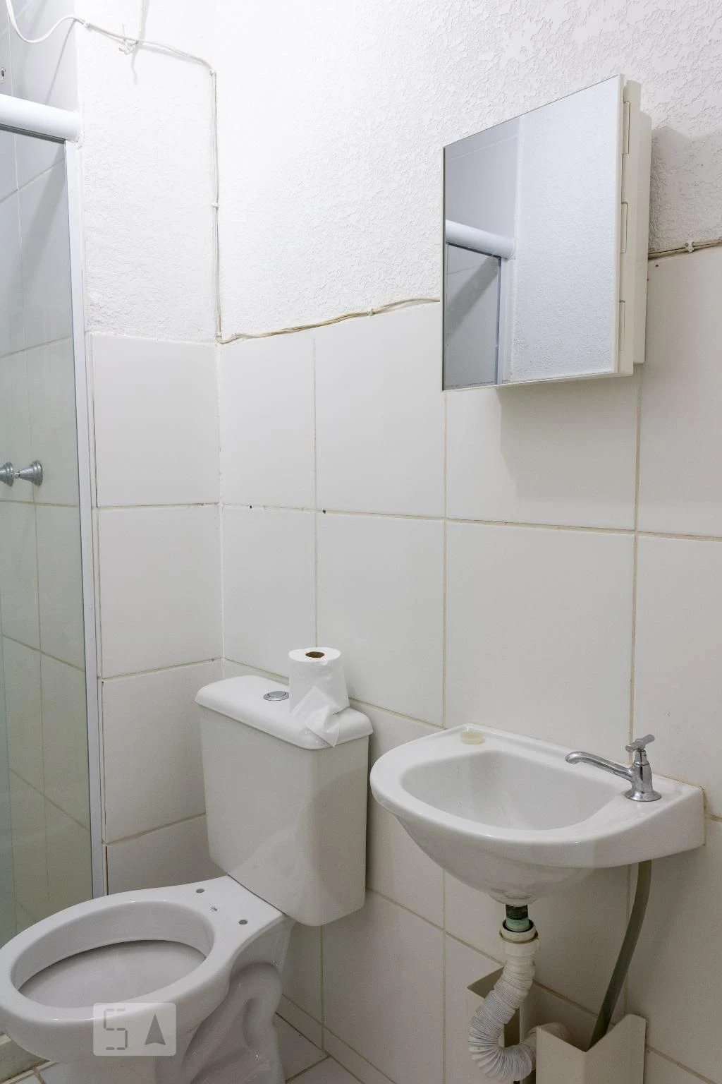 Apartamento com 2 quartos e área de lavanderia — photo 4