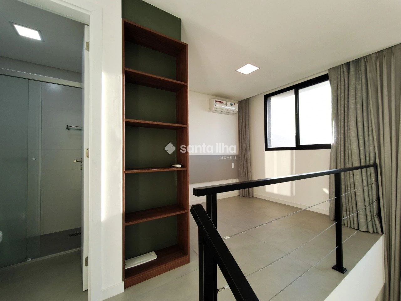 Furnished apartment, 39 m², with floor-to-ceiling windows — photo 22