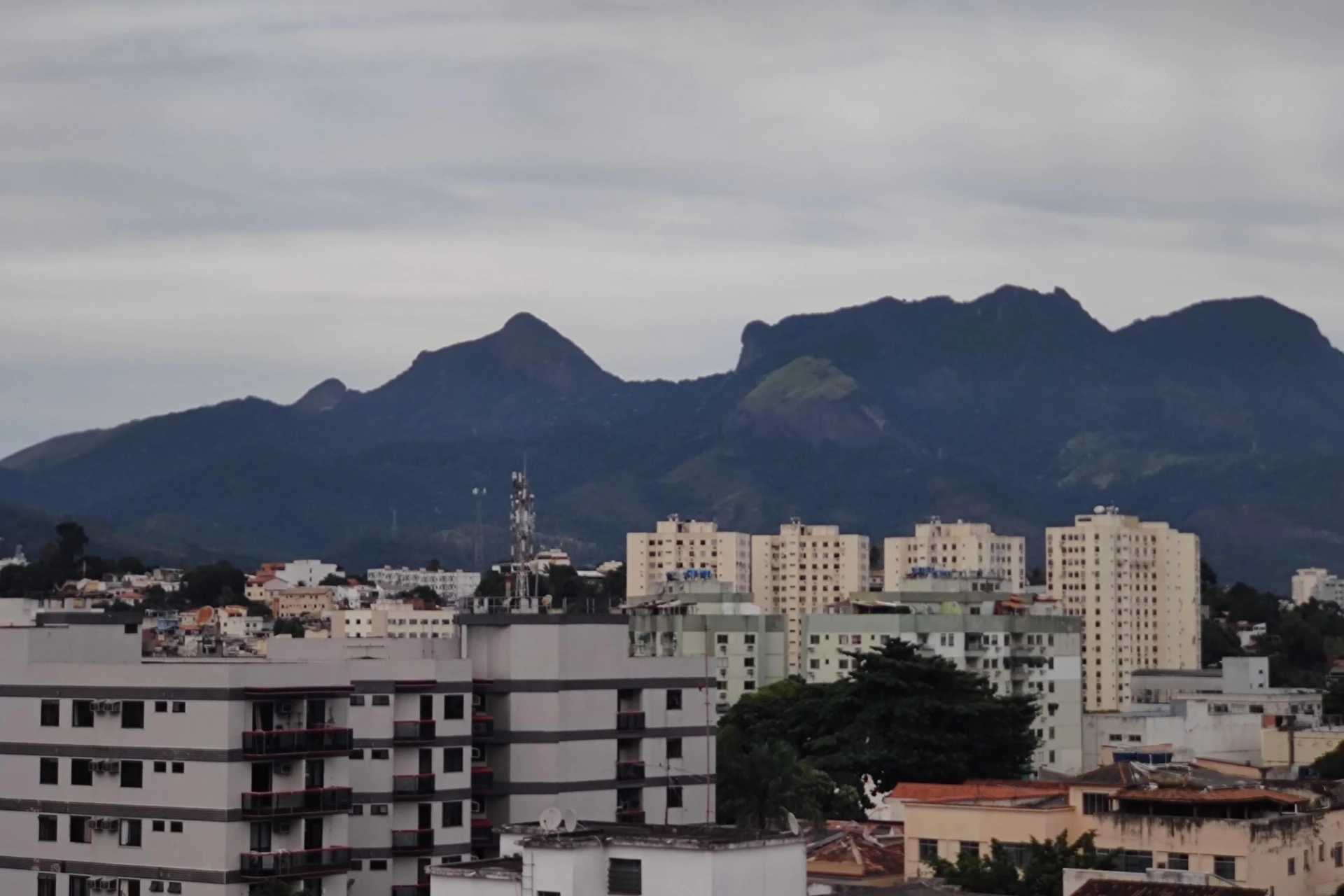 Apartment with 2 bedrooms, balcony and 1 parking space — photo 59