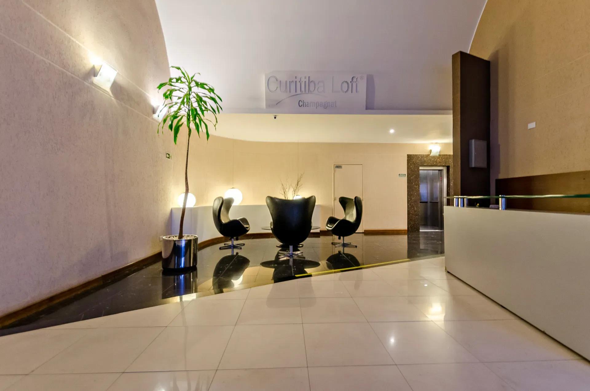 90 m² loft with 1 parking spot and suite — photo 41