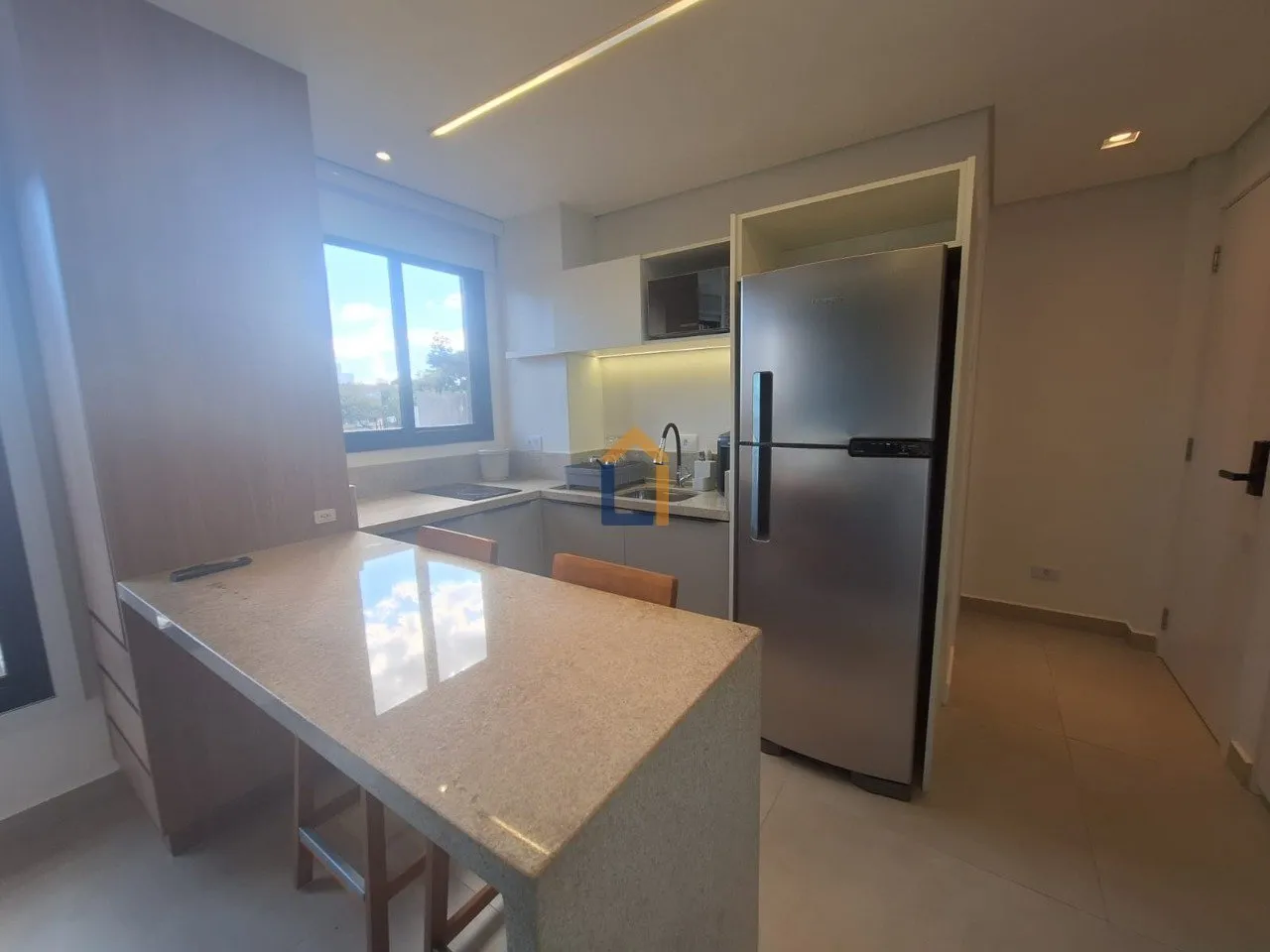 Furnished 41 m² studio with parking and 3rd floor