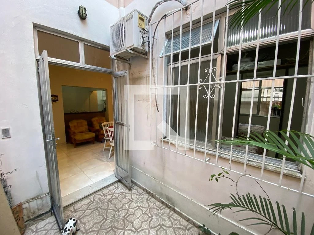 Washing machine in a one-bedroom apartment, 37 m² — photo 3
