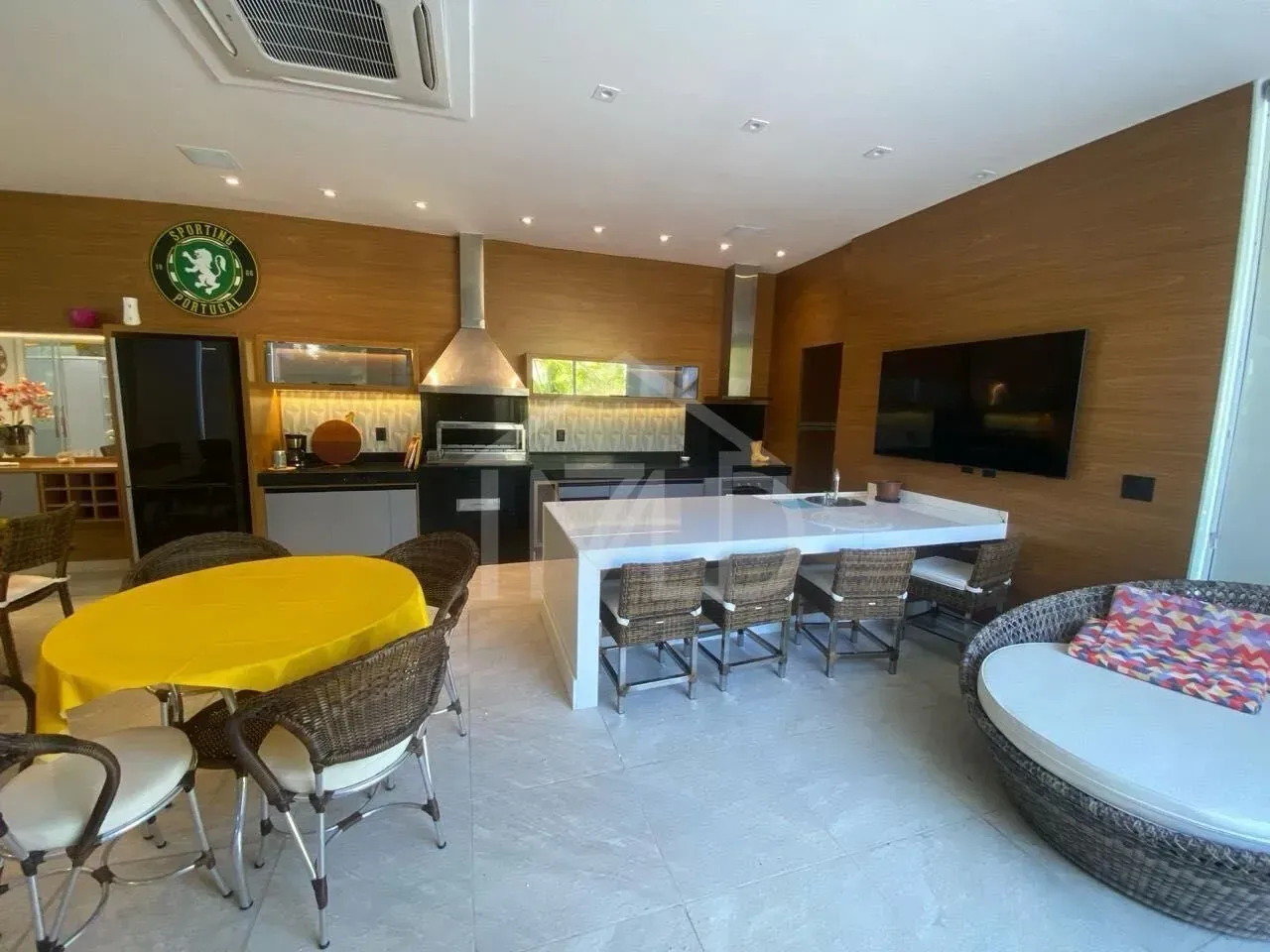 Casa mobiliada com 5 quartos e cozinha aberta a gás — photo 16