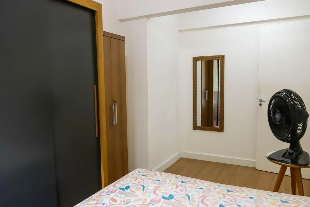 Home office in a 2-bedroom apartment, 42 m² — photo 30