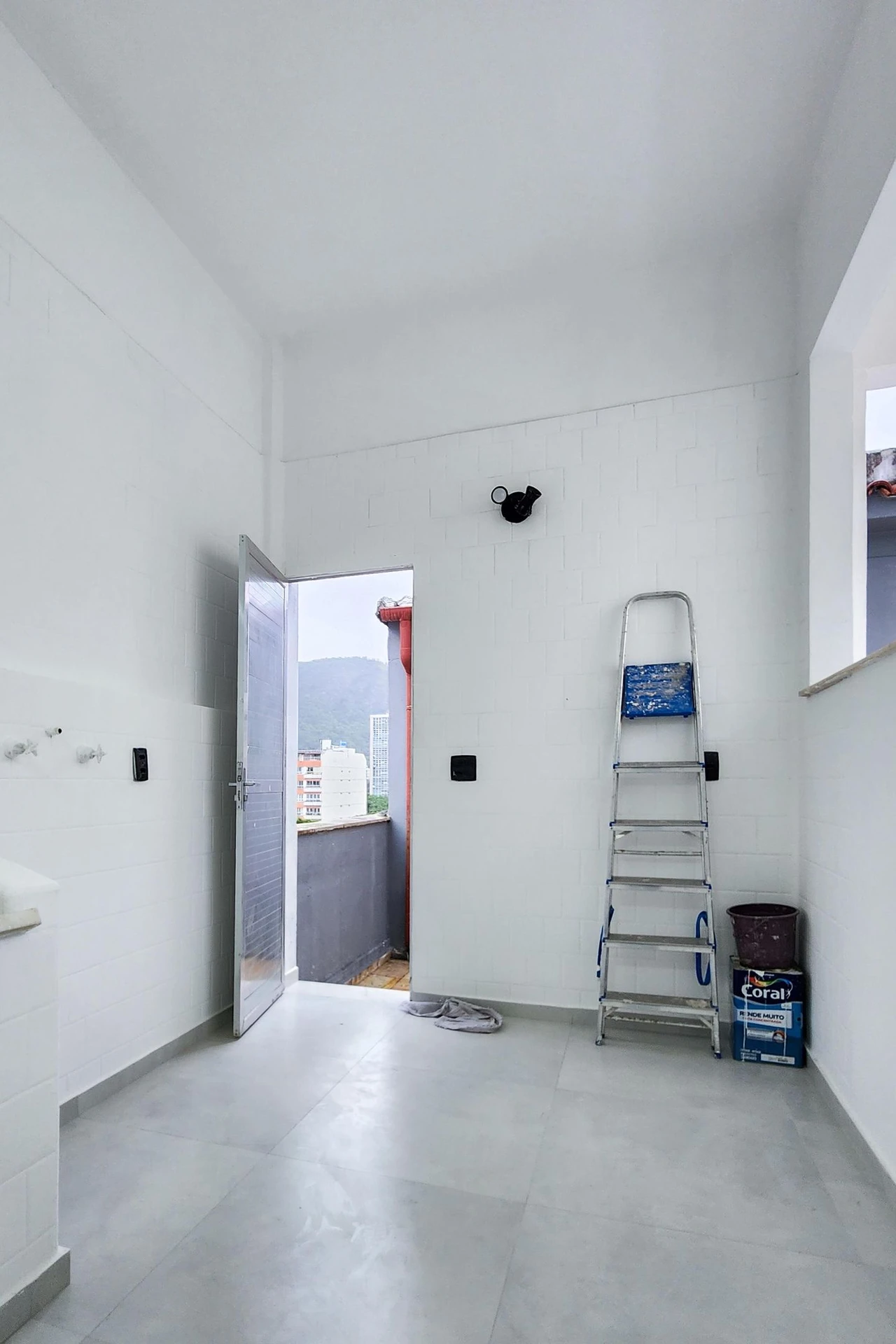 5-bedroom apartment with a mountain view in Rio de Janeiro — photo 10