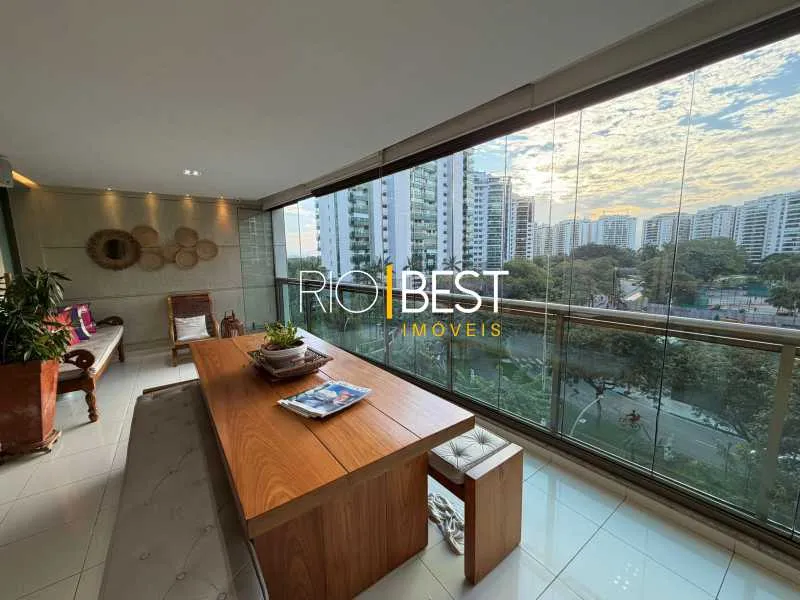 Apartamento de 3 quartos com 5 banheiros e 3 vagas — photo 9