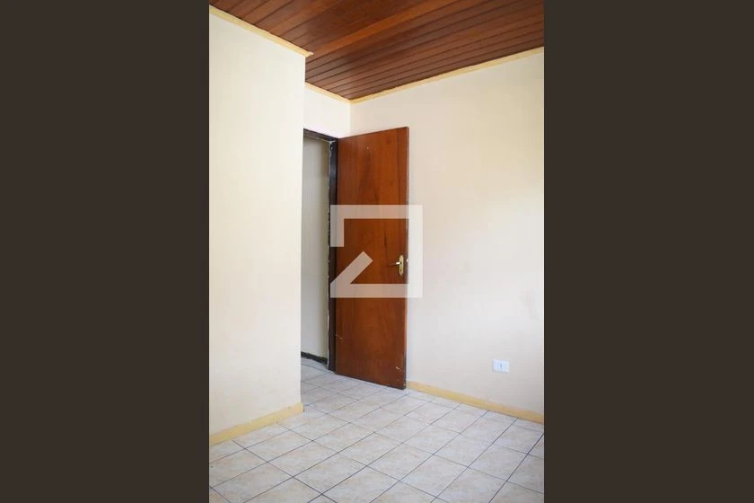 Unfurnished house with private garden and BBQ — photo 11