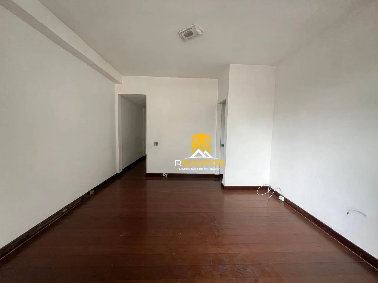 2-bedroom apartment with balcony and private garden — photo 3