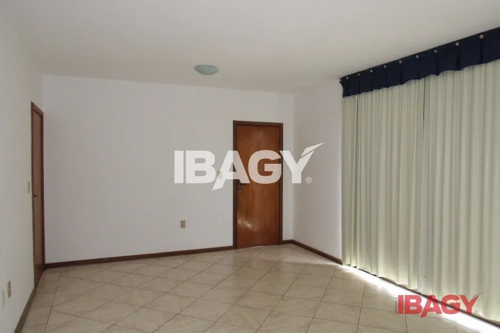 3-bedroom apartment, 1 with its own bathroom, 80 m² — photo 4