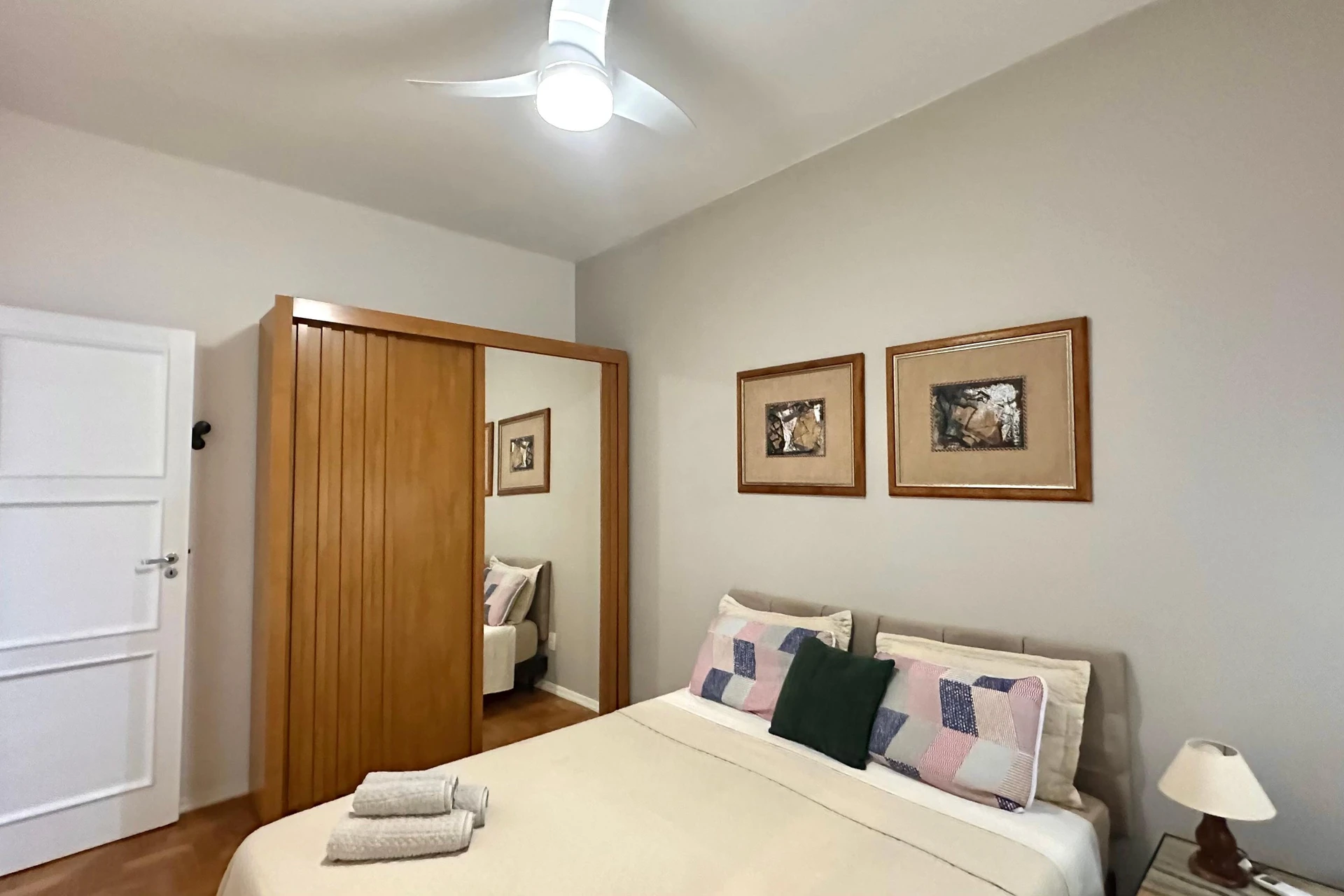 Apartamento mobiliado com 3 quartos e fogão a gás — photo 19