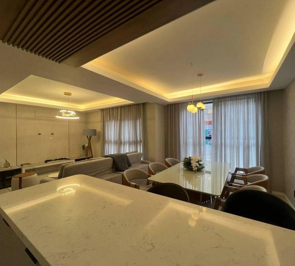 House with 3 bedrooms, 4 bathrooms and balcony — photo 16