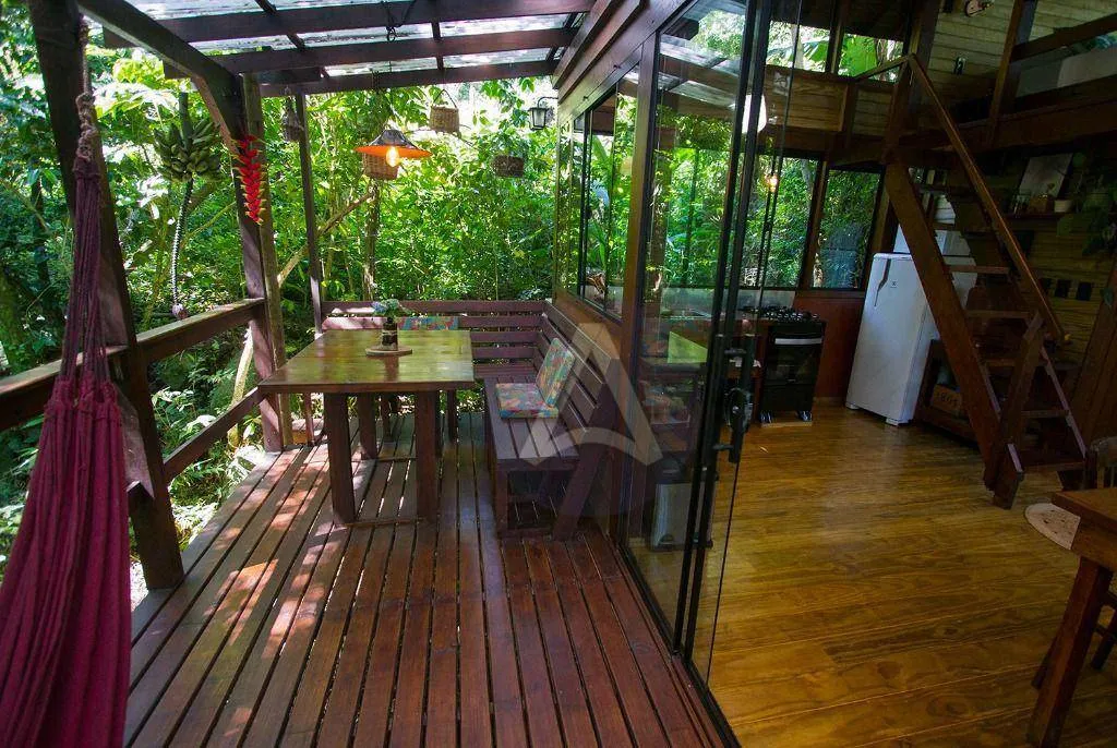 Furnished house with 6 bedrooms and a gas open-plan kitchen — photo 4