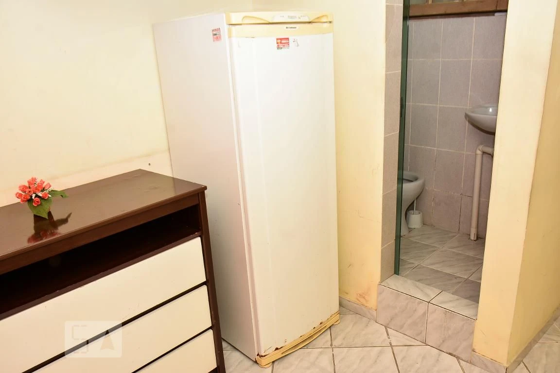 Casa de 30 m² e 1 quarto, Jardim Guanabara