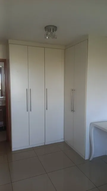 Top-floor apartment with 3 bedrooms and 4 bathrooms — photo 16