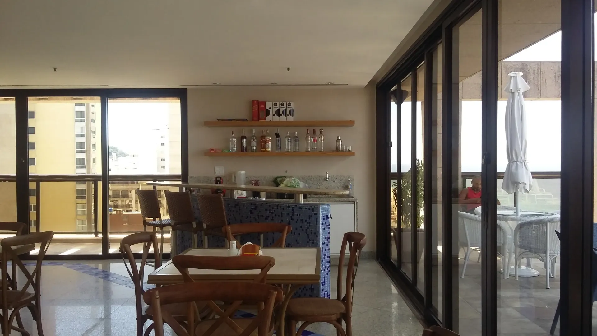 Furnished apartment with closed kitchen and 2 bedrooms — photo 28
