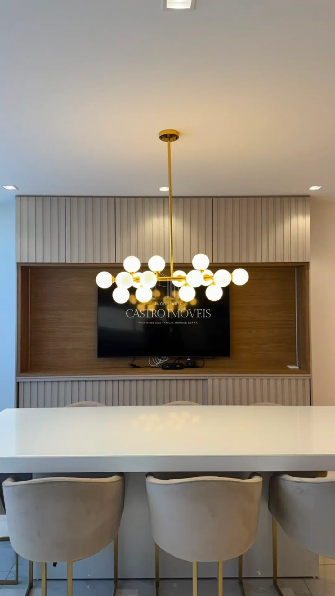 540 m² triplex house with 4 en-suite bedrooms — photo 29