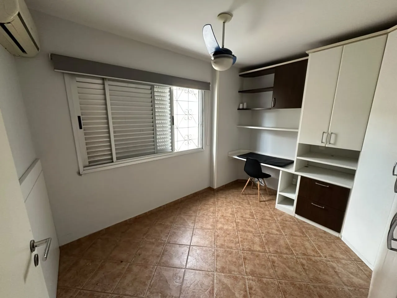 Washing machine in a 2-bedroom apartment, 100 m² — photo 3