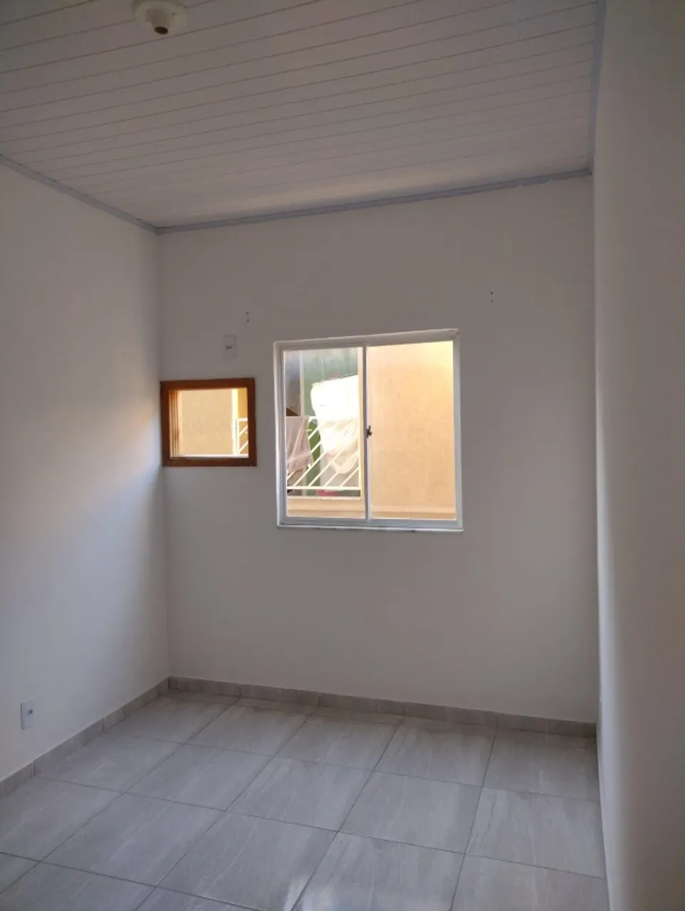 Apartamento sem mobília com 2 quartos e varanda — photo 13