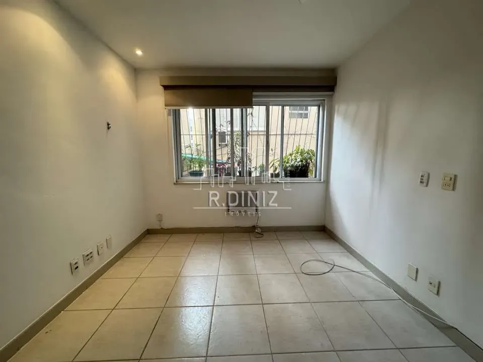 1-bedroom 45 m² apartment with open-plan kitchen — photo 14