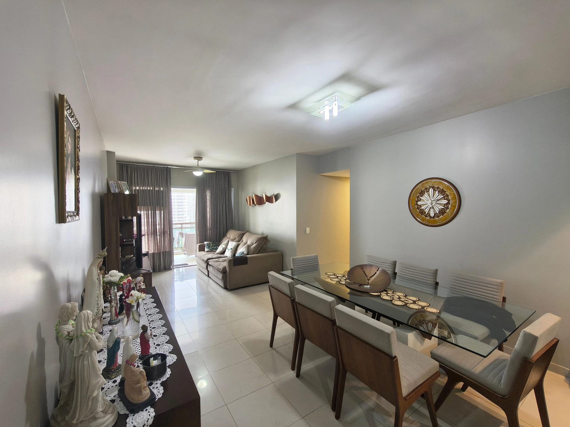 Пральна машина та 4 спальні: квартира 117 м²