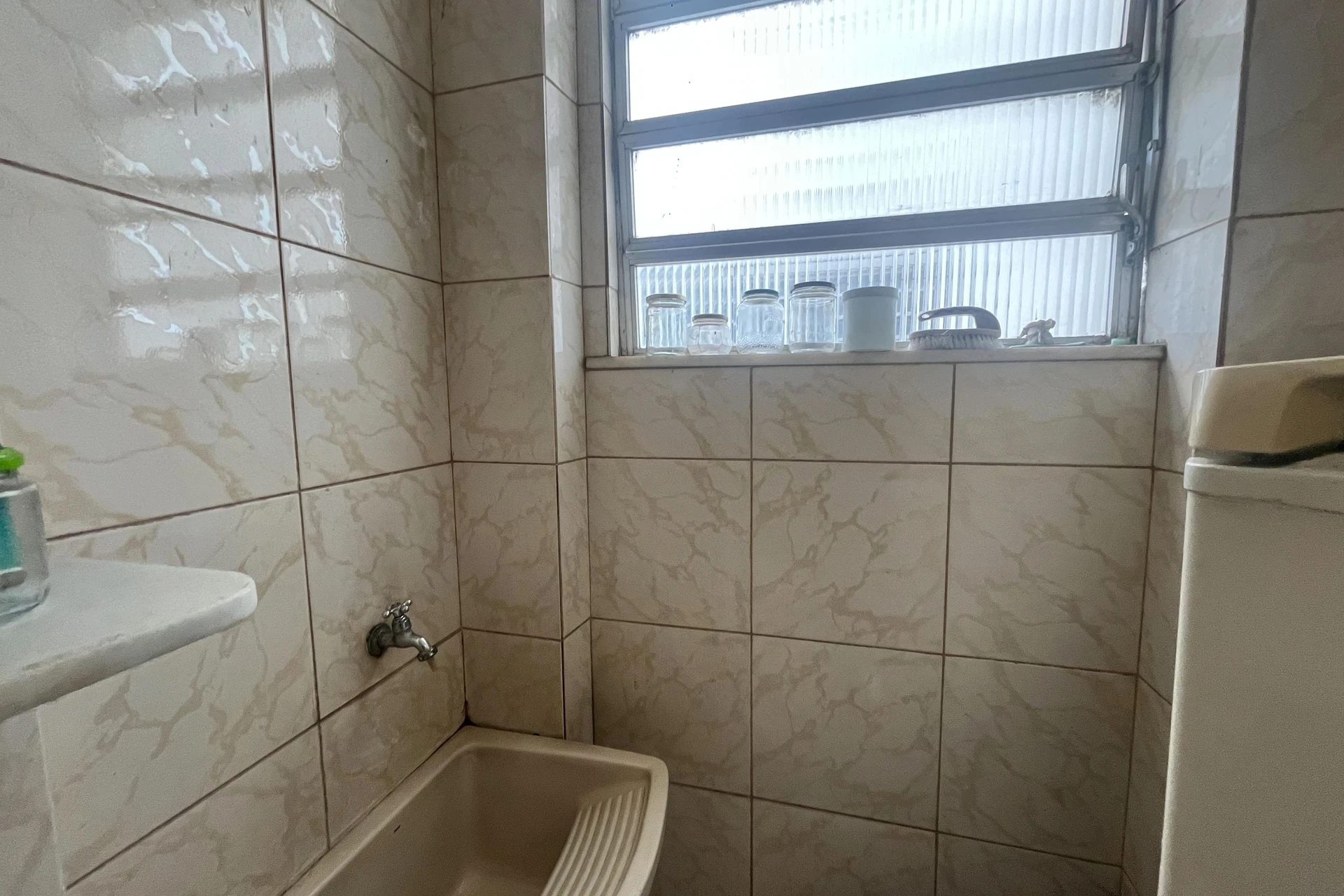 Apartamento amueblado de 2 dormitorios con 1 baño y 1 plaza — photo 10