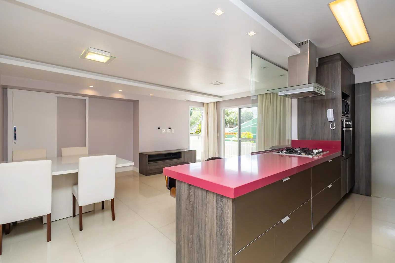 Home office in a 2-bedroom apartment, 95 m² — photo 51
