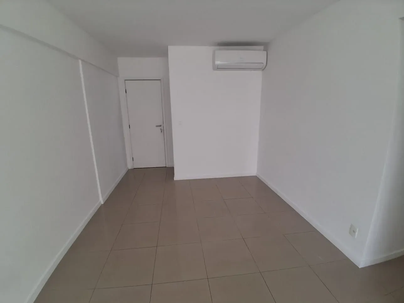 107 m² apartment with 4 bedrooms and 2 parking spaces — photo 6