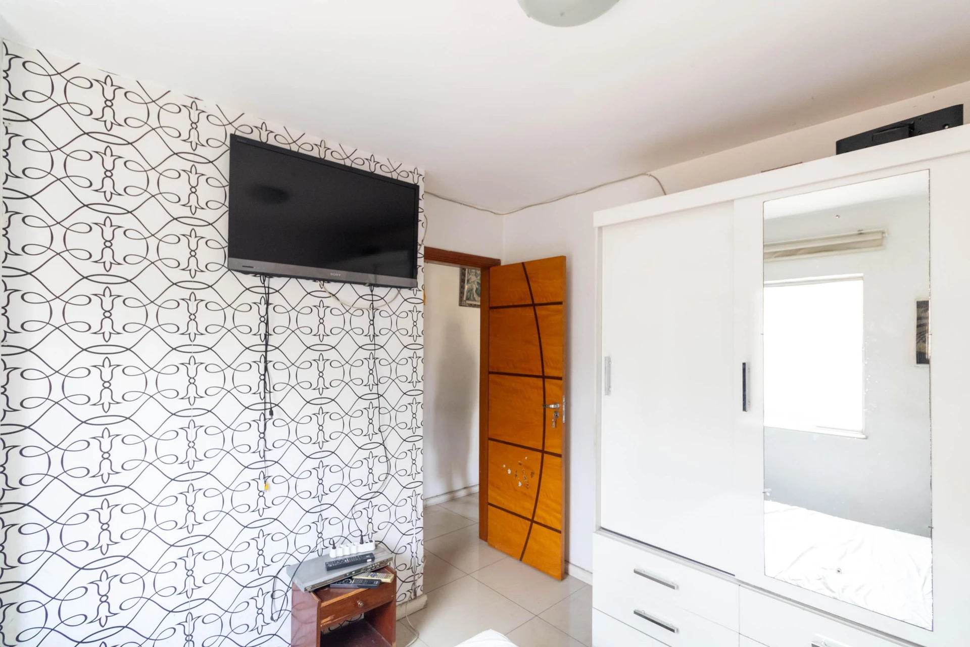 Furnished apartment, 90 m², with a washing machine — photo 20