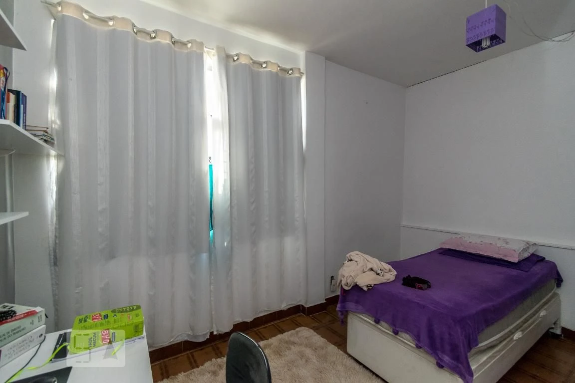 Casa para alugar com 6 quartos e 3 banheiros — photo 49