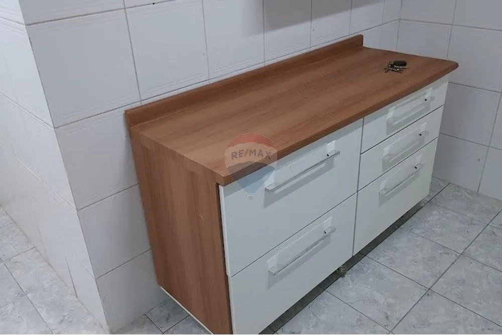 Квартира з 3 спальнями та заскленим балконом — photo 44