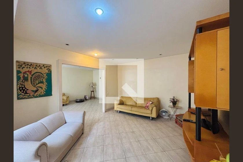 230 m² apartment with a bathtub and a home office — photo 14