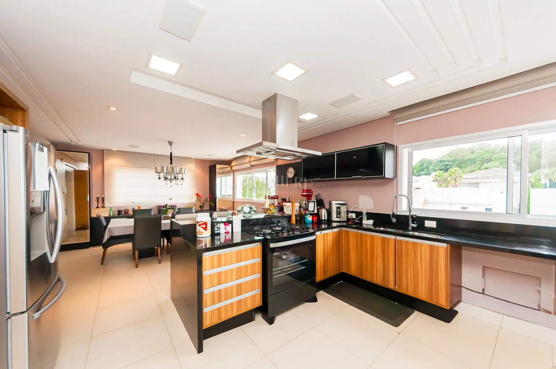 House with 3 en-suite bedrooms and 450 m² — photo 8
