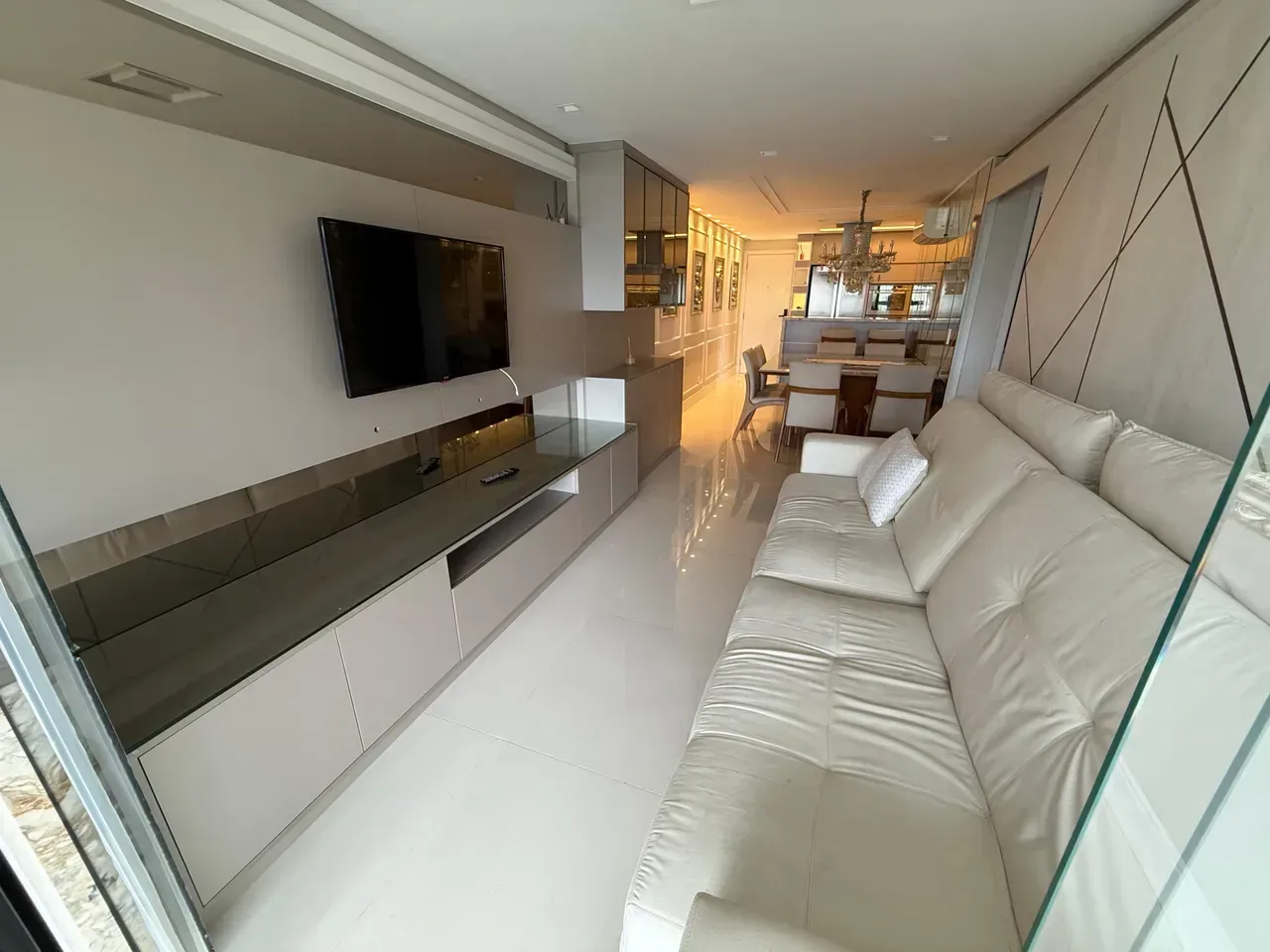 Furnished 77 m² apartment with 2 bedrooms and 2 parking — photo 13