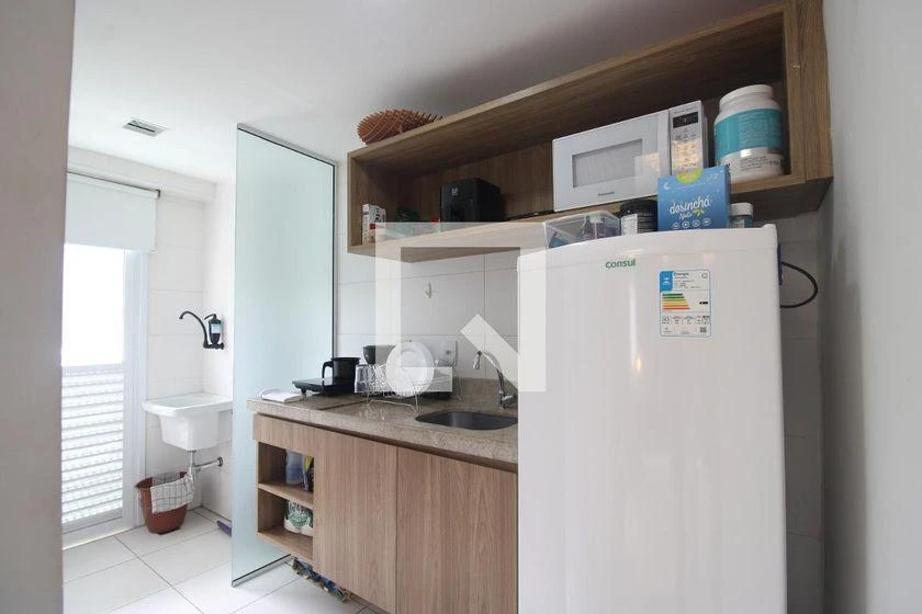 Apartamento amueblado de 40 m² con 1 dormitorio y balcón — photo 7