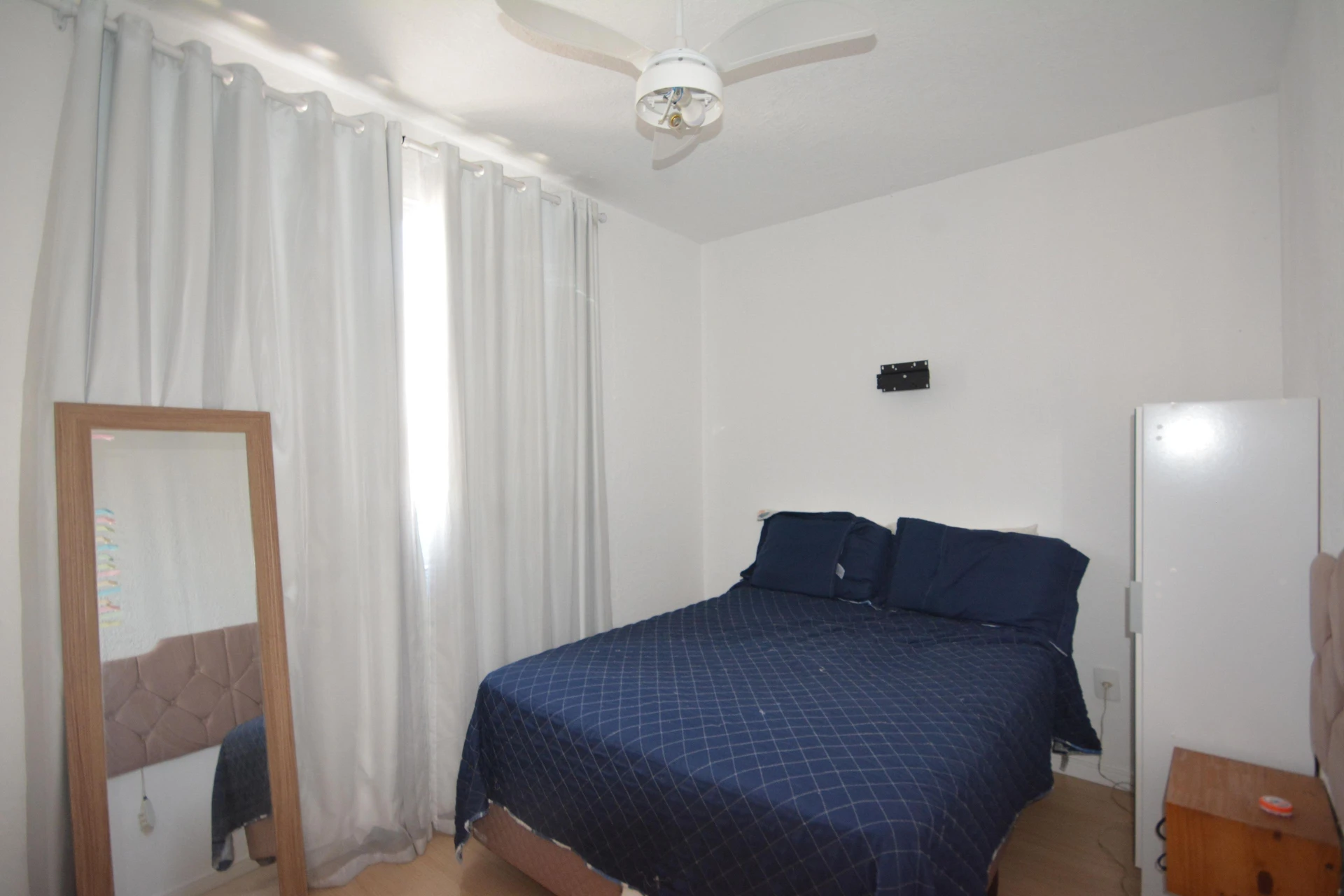 Furnished 2-bedroom apartment with a gas stove kitchen — photo 35