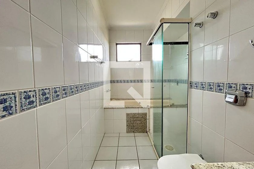 5-bedroom apartment with a bathtub in Florianópolis — photo 40