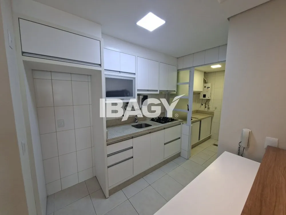 Furnished 2-bedroom apartment with 75 m² and 1 suite — photo 2