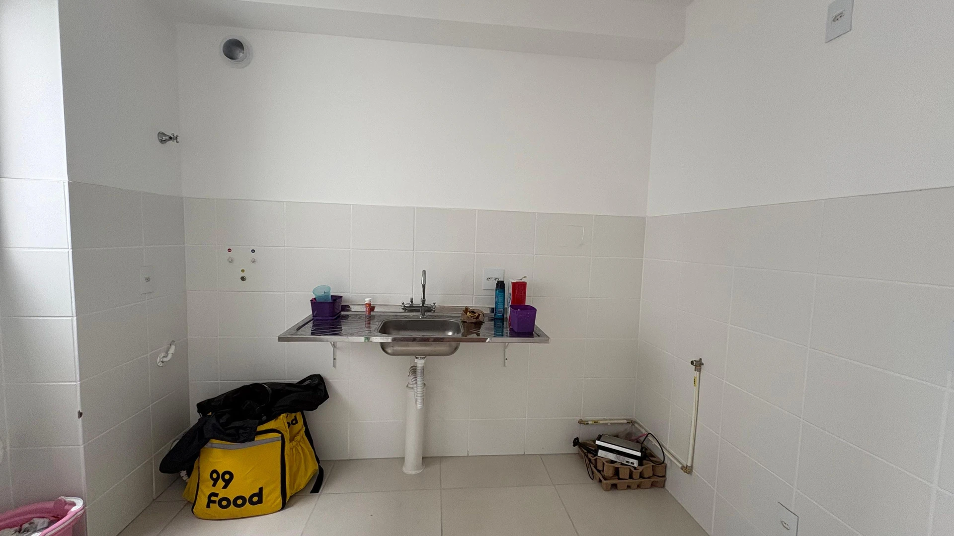 2-bedroom apartment with a washing machine — photo 5