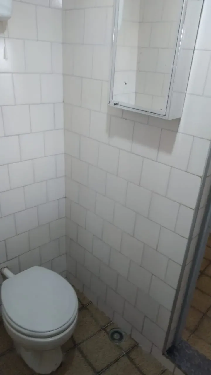 Unfurnished studio with 1 bedroom and 1 bathroom — photo 4