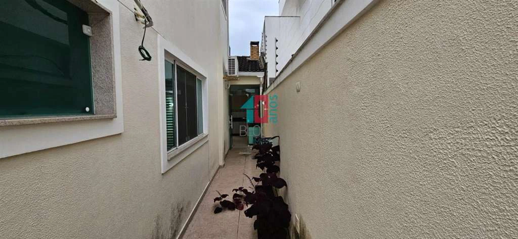 Duplex house with 4 bedrooms and 3 en-suites, 289 m² — photo 27