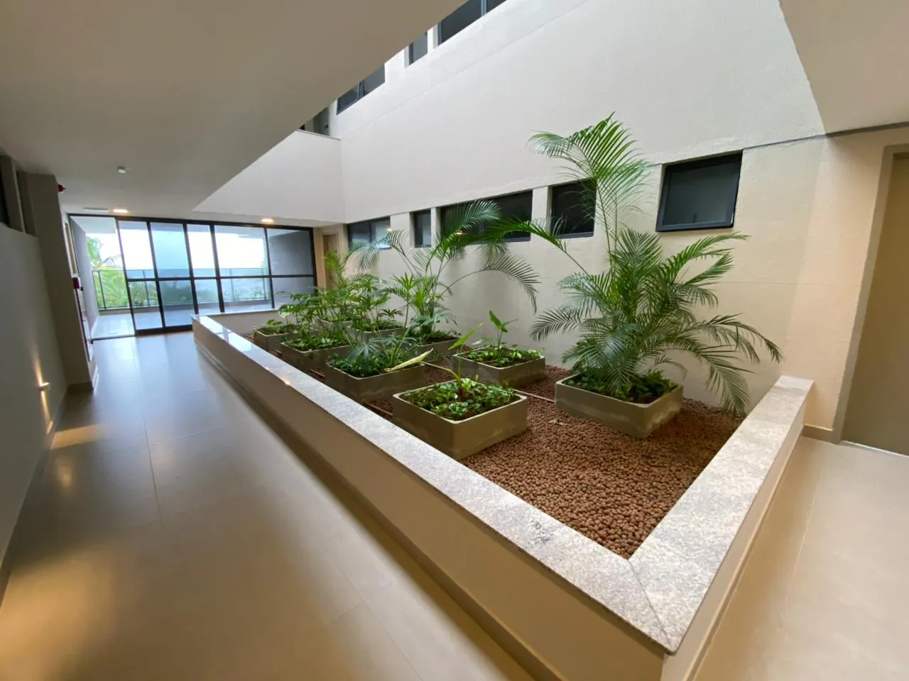 72 m² apartment with 2 bedrooms and 1 parking spot — photo 18