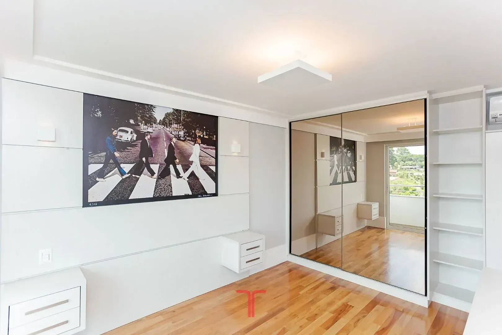 Дом 550 м² с 5 спальнями и приватным садом — photo 32