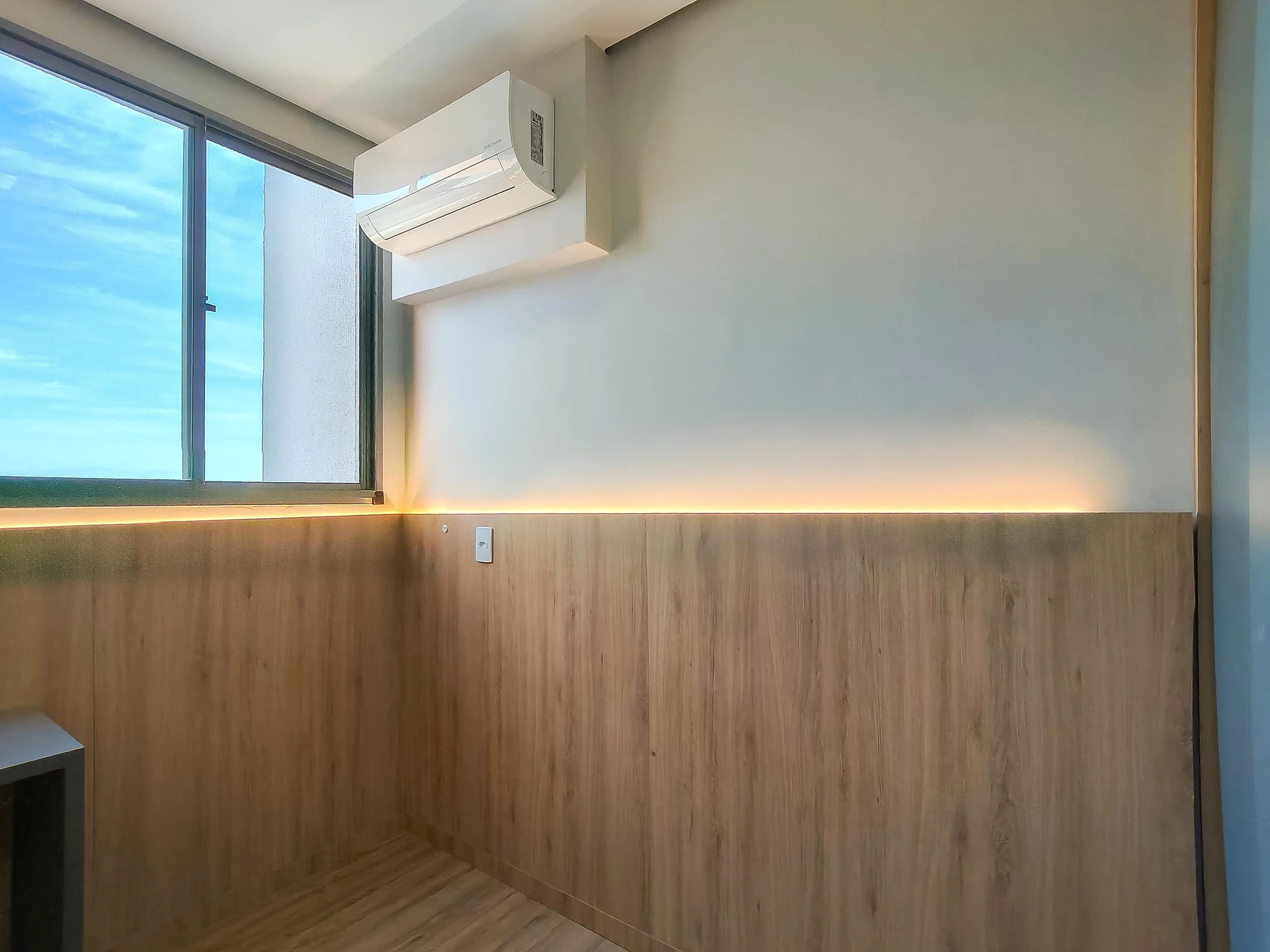 2-bedroom apartment in a building with a sauna — photo 91