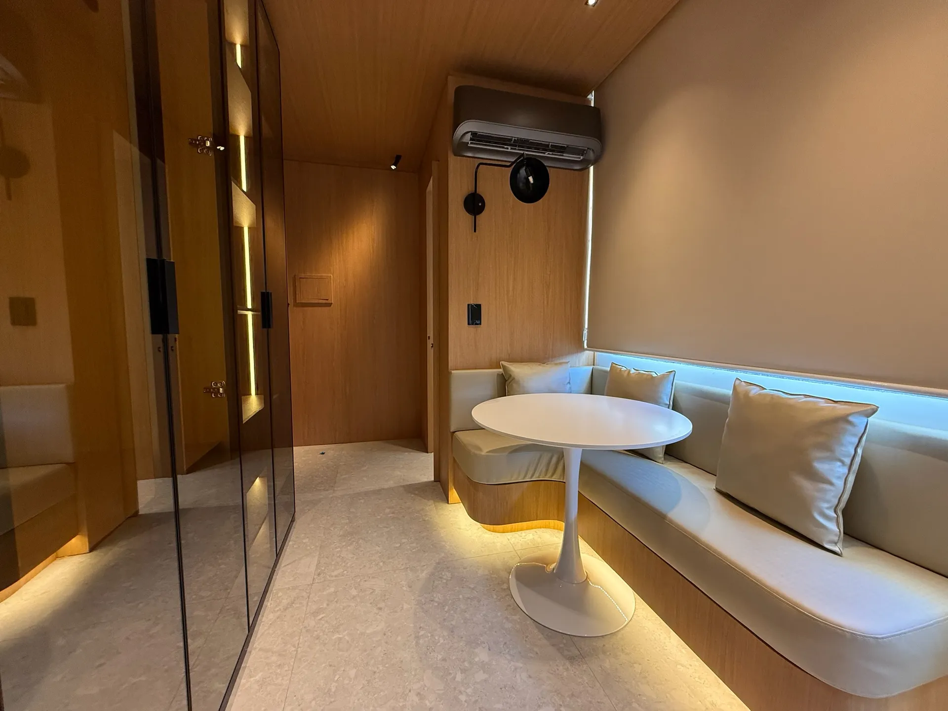 Studio with 1 bedroom, 1 bathroom and parking — photo 7