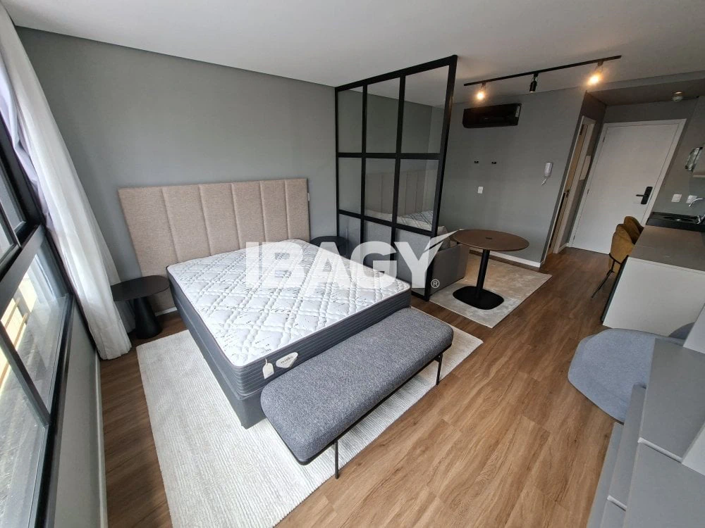 30 m² apartment with 1 bedroom and tall windows — photo 55