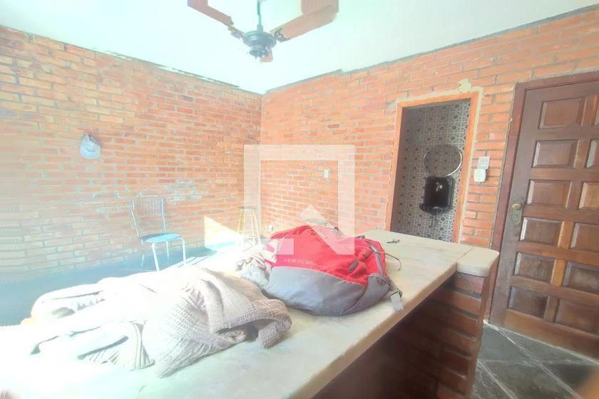 600 m² house with 5 bedrooms and balcony barbecue — photo 44