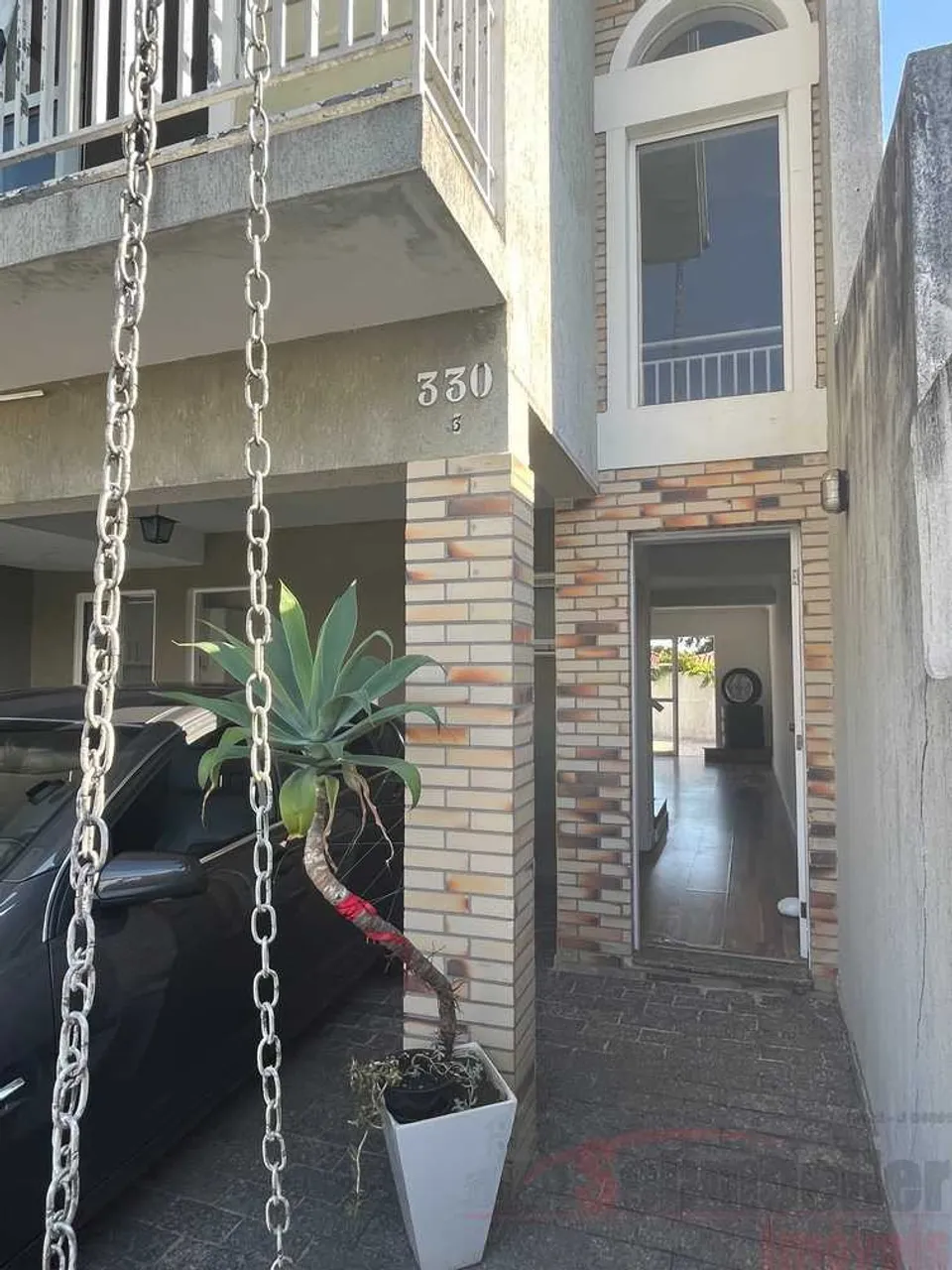 Sobrado com 3 dormitórios e churrasqueira privativa — photo 6